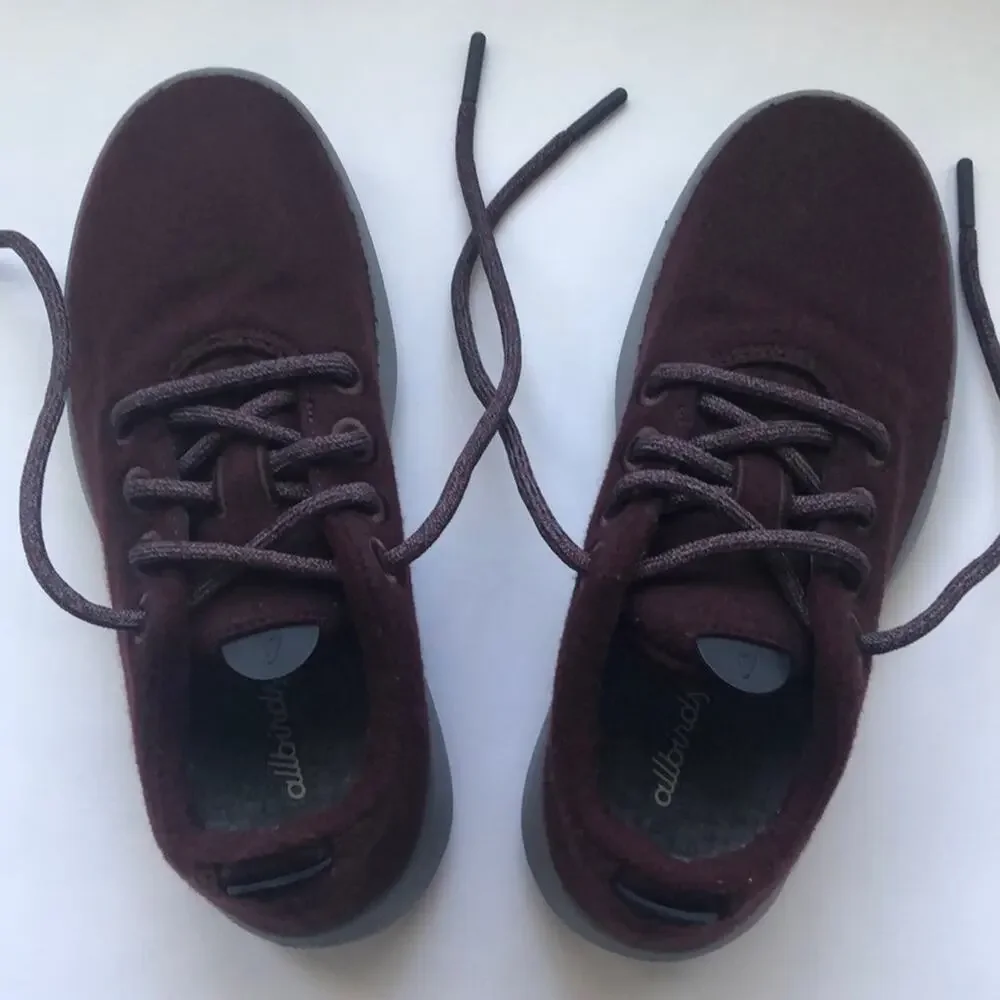 Women’s Allbirds Wool Runner Mizzles in Maroon/ Grey sole Size 7